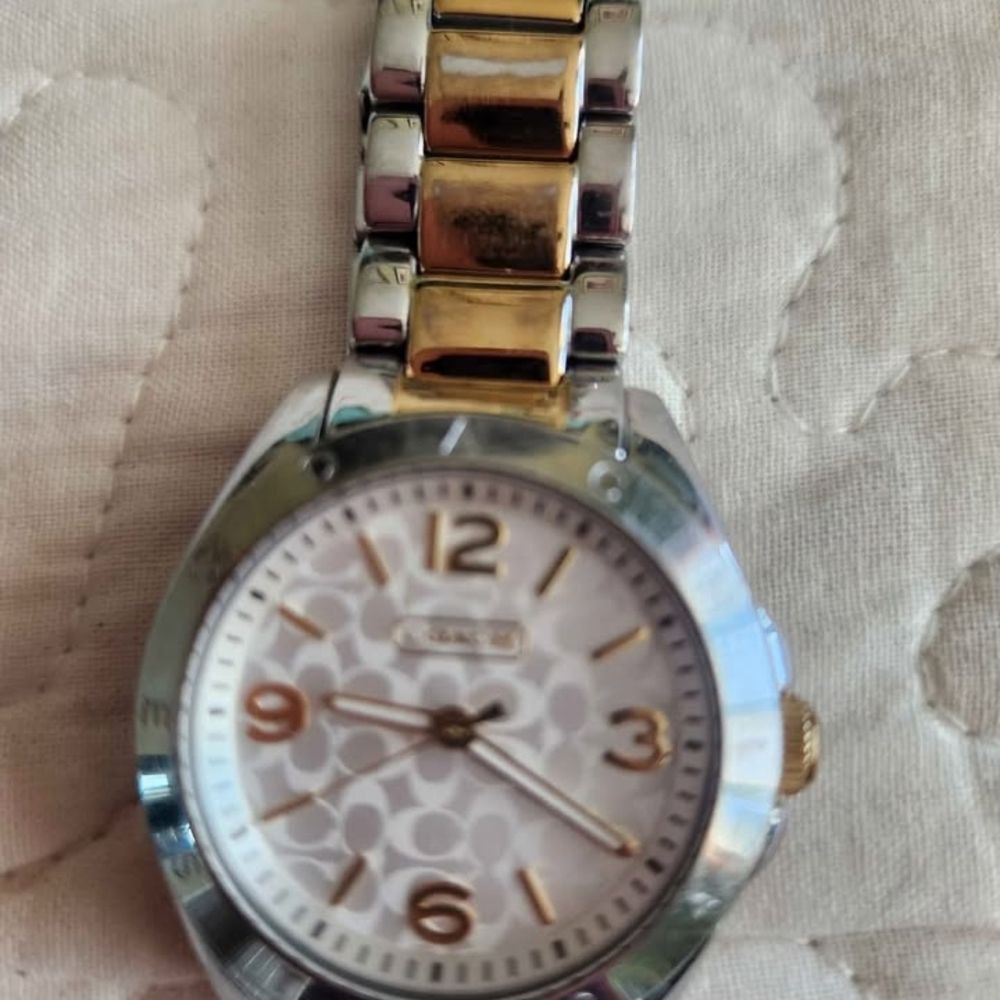 Gold and Silver Coach Watch - Picture 4 of 4